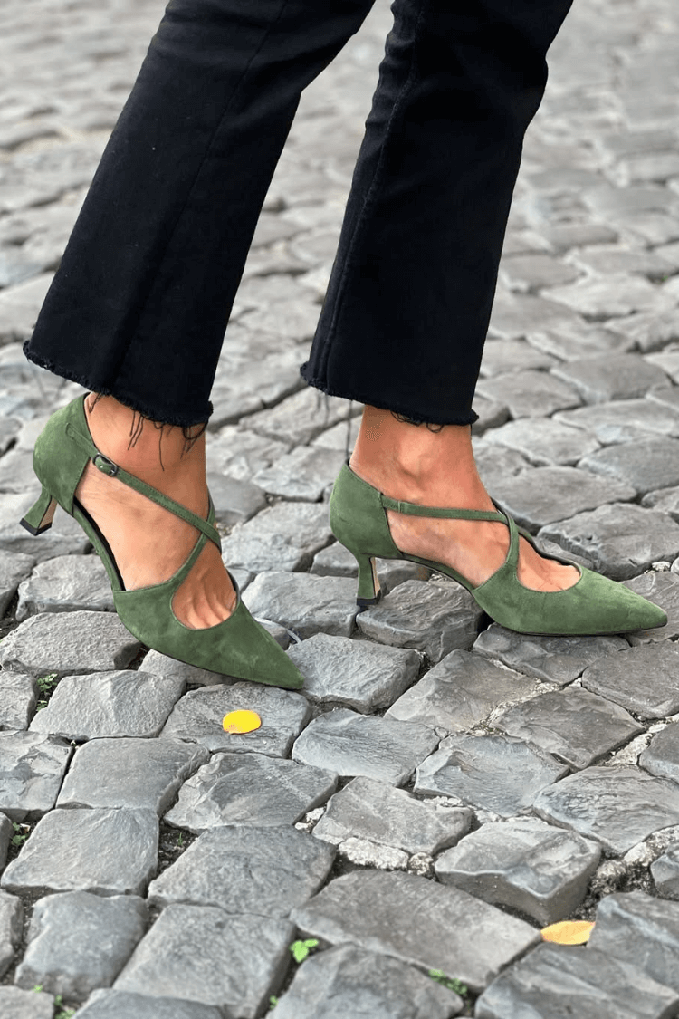 D¨¦COLLET¨¦ SLINGBACK CON CINTURINO SOTTILE