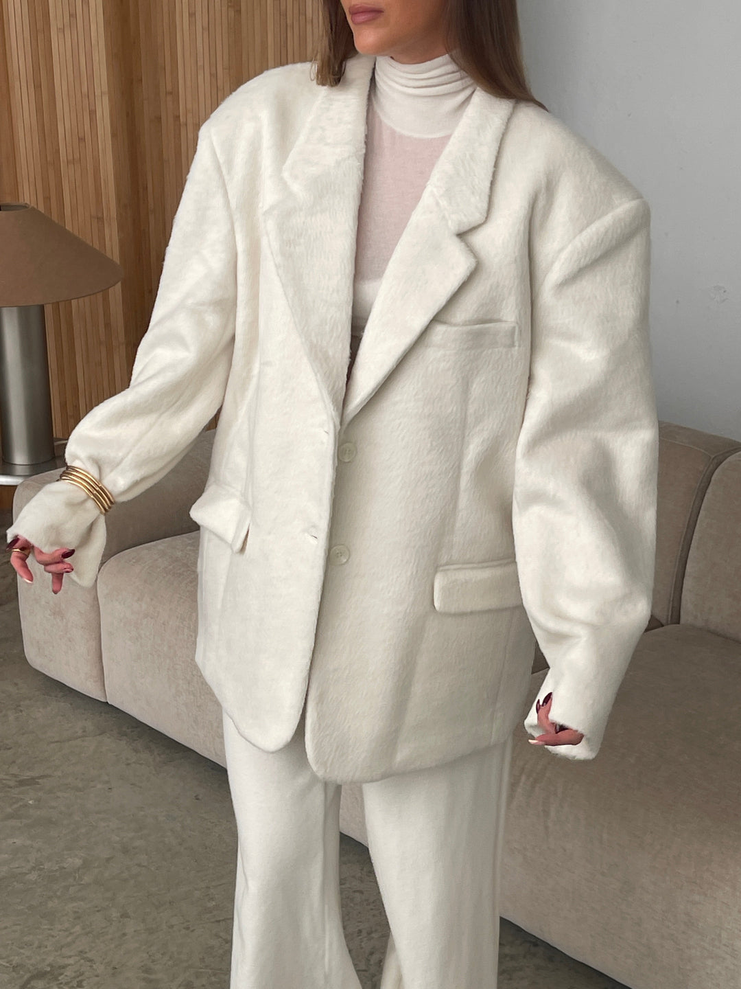 BONNIE - PLUSH OVERSIZED BLAZER