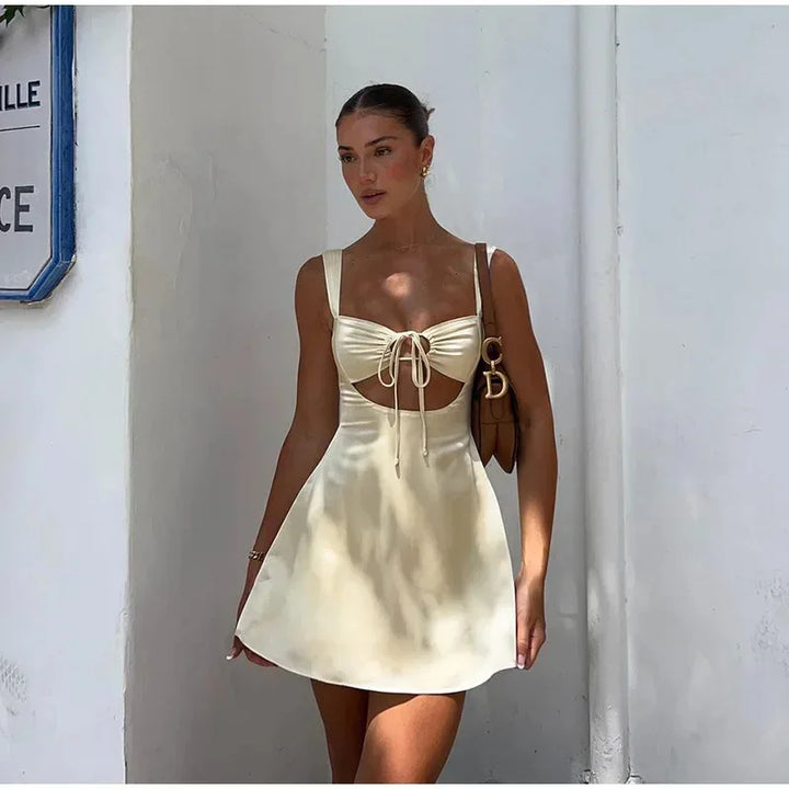 Ivy | Cut-Out Mini Jurk